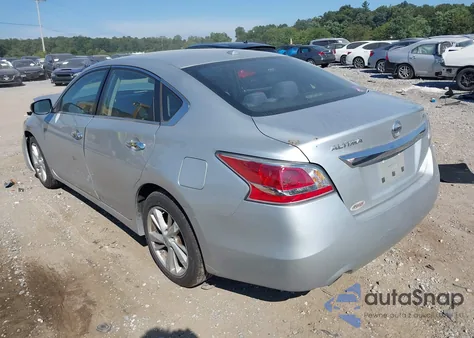2015 Nissan Altima 2.5 Sv из США, поврежденный, VIN 1N4AL3AP2FC119464